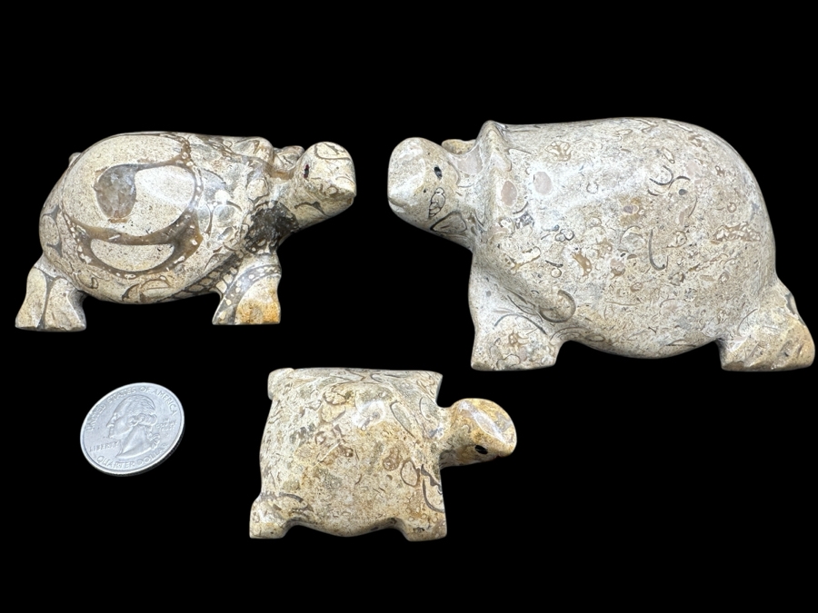 Set Of Three Carved Stone Turtle Figurines 670g [Photo 1]