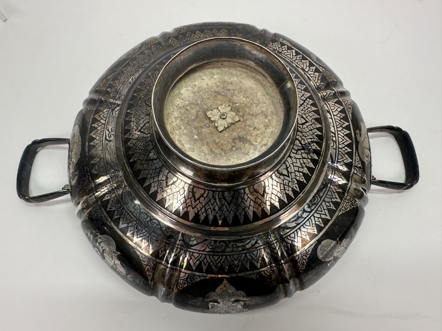 Large Sterling Silver Hallmarked SIAM Thailand Thainakon Footed Bowl With Handles 1,050g (92.5% Silver - Silver Melt Value $1,026) [Photo 14]