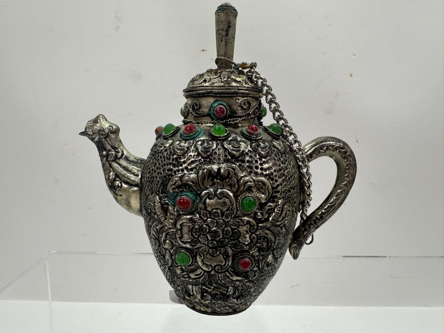 Stunning Collection Of Four Tibetan .800 Silver Teapots 465g (80% Silver - Silver Melt Value $393) [Photo 15]