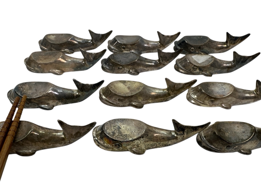 (12) Silverplate Whale Chopstick Rests [Photo 1]
