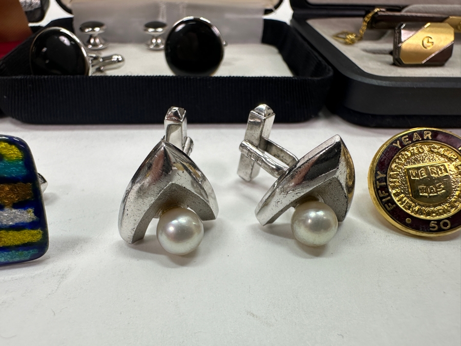 Collection of Men's Cuff Links and Tie Tacks [Photo 5]