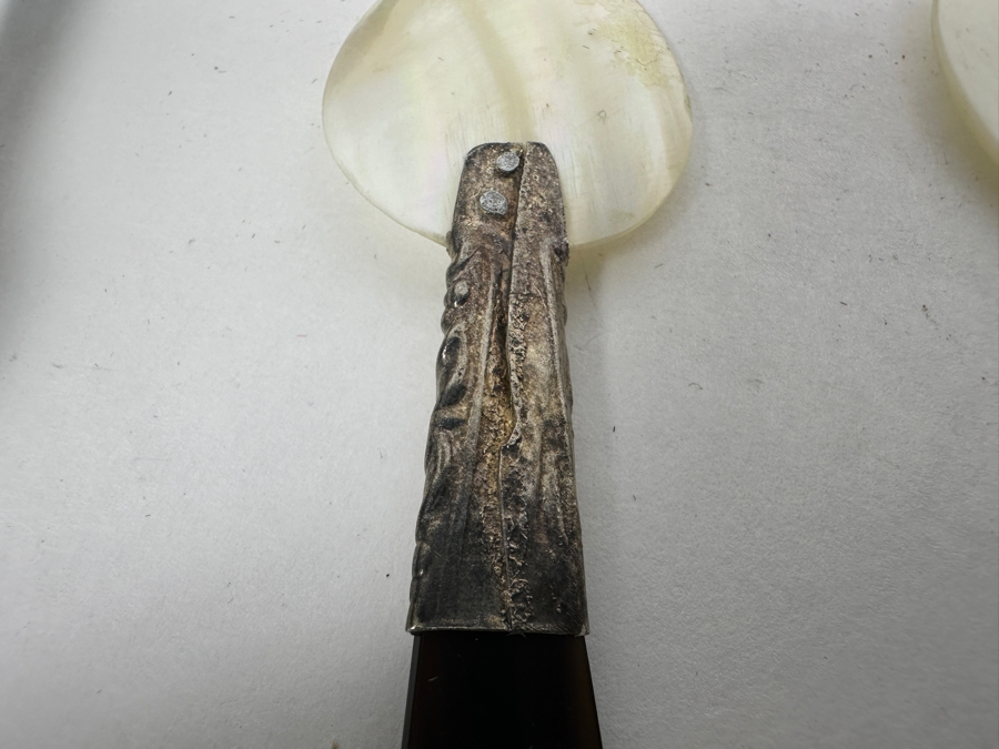 Vintage Mother of Pearl Spoons 4' and 5.5' [Photo 10]