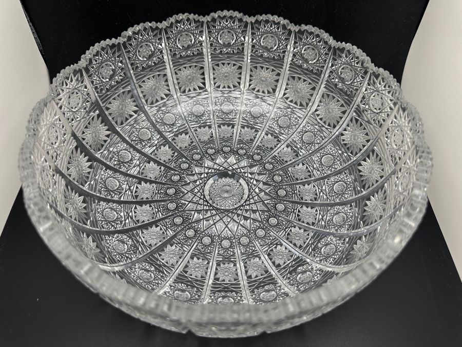 Stunning Bohemian Hand Cut Czechoslovakian Crystal Bowl 8.25'W x 3.25'H [Photo 6]