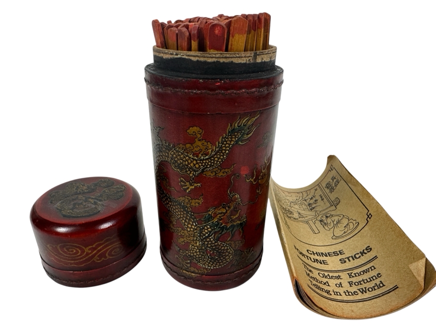 Chinese Fortune Sticks in Red Dragon Phoenix Box  [Photo 1]