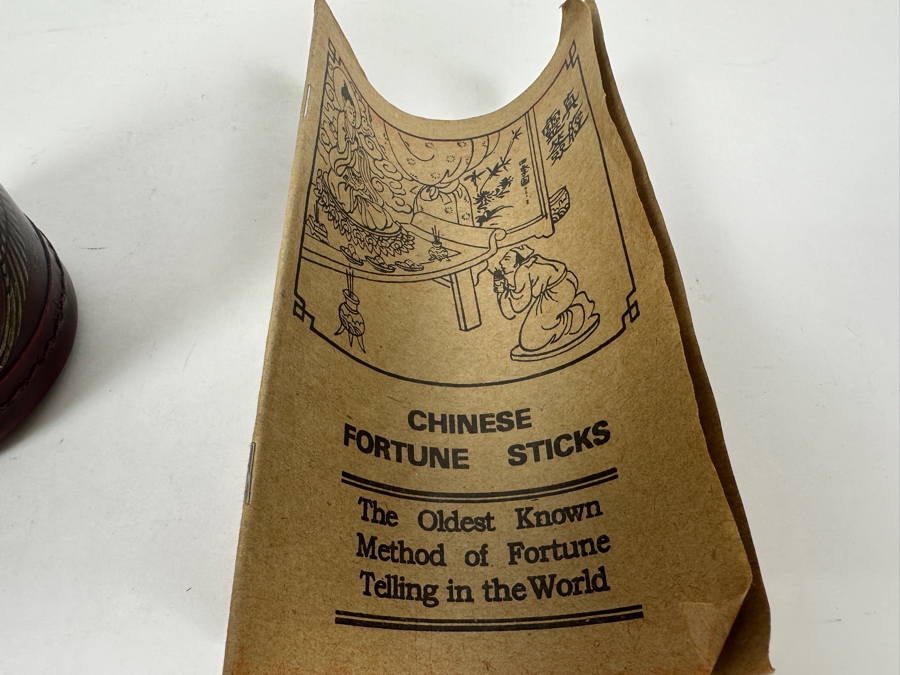 Chinese Fortune Sticks in Red Dragon Phoenix Box  [Photo 6]