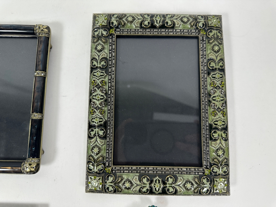 Set of (4) Decorative Photos Frames 5.5'H - 8'H [Photo 7]