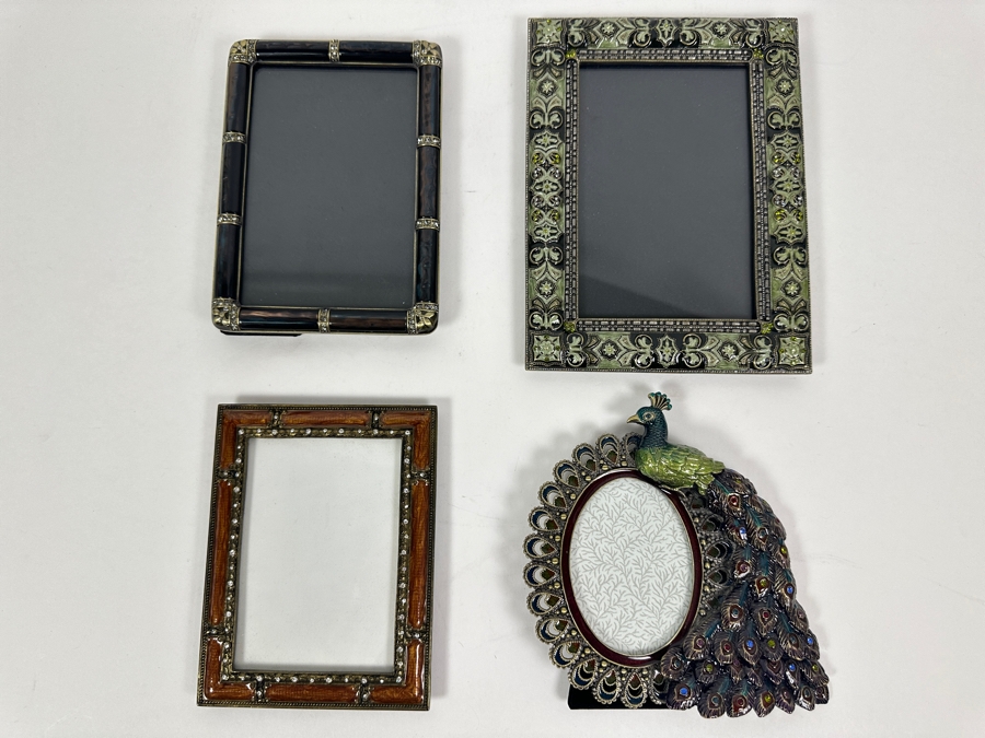 Set of (4) Decorative Photos Frames 5.5'H - 8'H [Photo 2]
