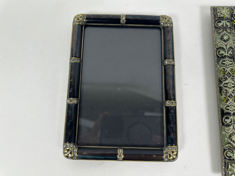 Set of (4) Decorative Photos Frames 5.5'H - 8'H [Photo 8]