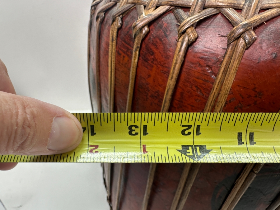 Bamboo and Laquer Farang Tailandes Rice Seed Box / Thai Rice Basket 17'H x 14'W  [Photo 20]