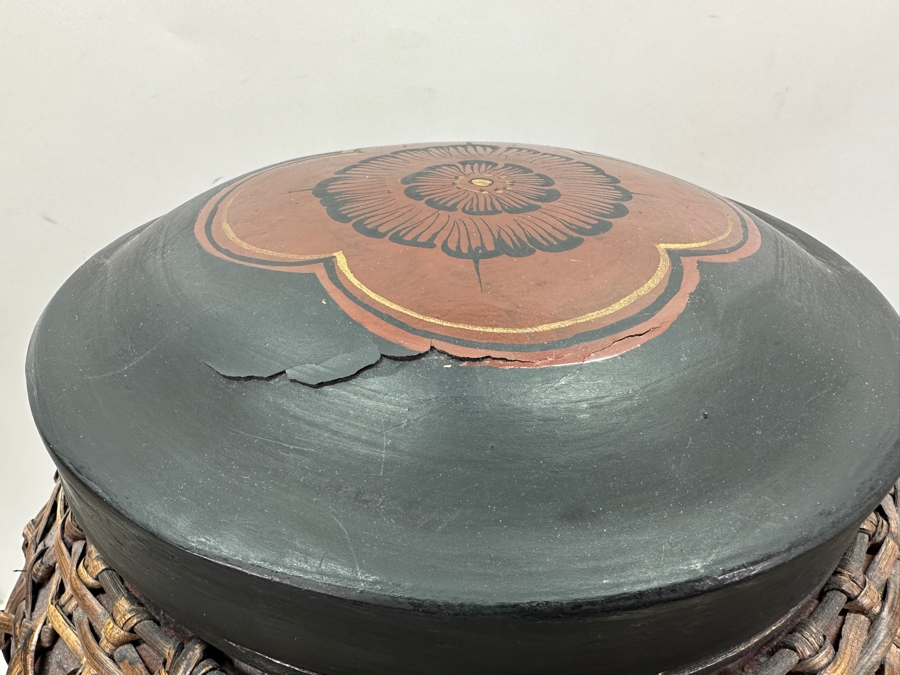 Bamboo and Laquer Farang Tailandes Rice Seed Box / Thai Rice Basket 17'H x 14'W  [Photo 13]