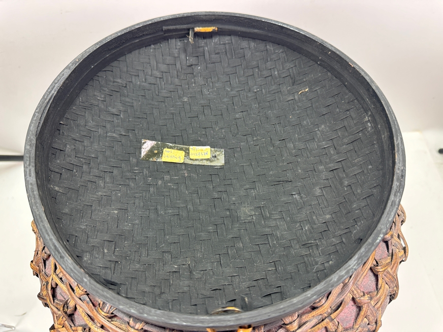 Bamboo and Laquer Farang Tailandes Rice Seed Box / Thai Rice Basket 17'H x 14'W  [Photo 17]