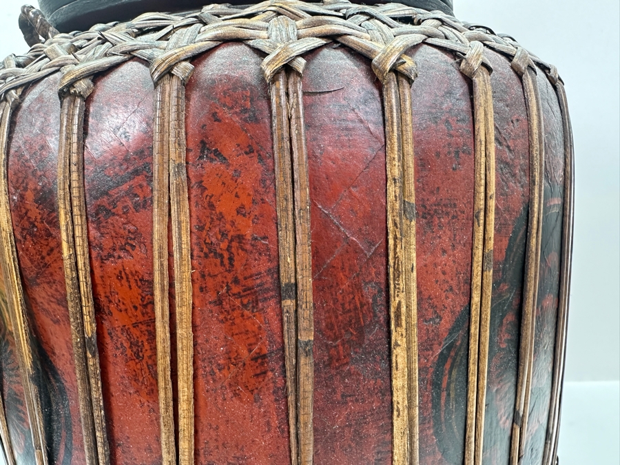 Bamboo and Laquer Farang Tailandes Rice Seed Box / Thai Rice Basket 17'H x 14'W  [Photo 9]