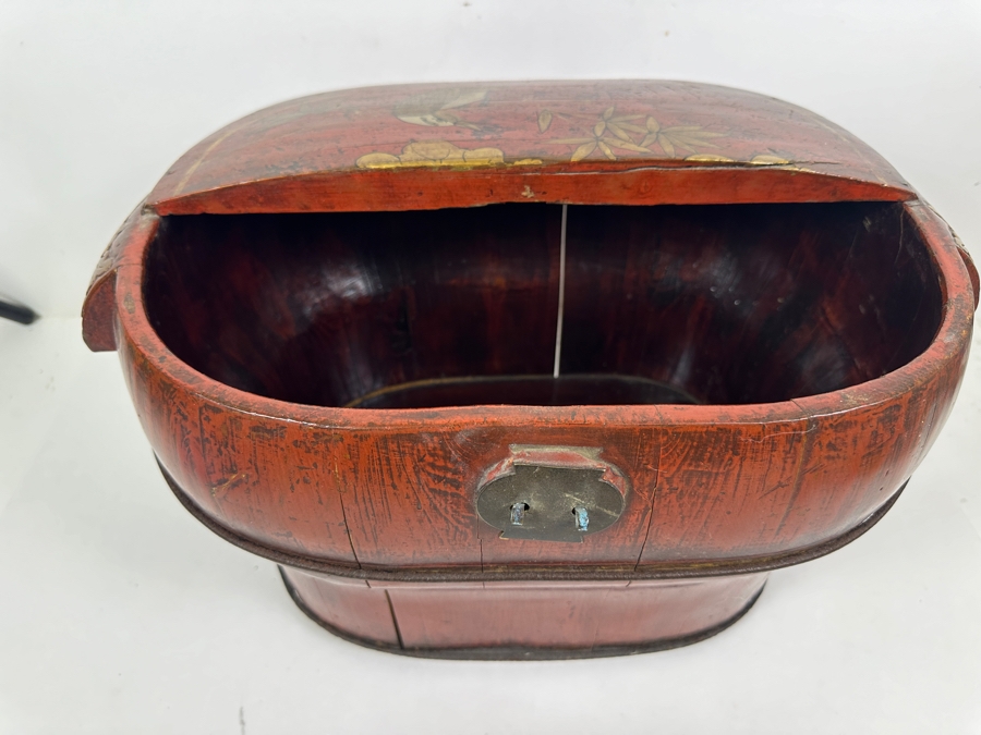 Antique Chinese Hand Painted Lacquer Wedding Box 18.5W x 12'D x 11'H [Photo 19]