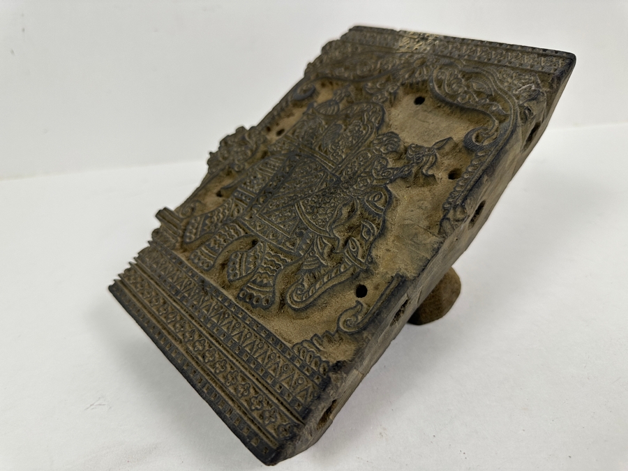 Hand Carved Wooden Indian Elephant Hand Stamp 5.5'W x 3.5'D x 7.75'H [Photo 3]
