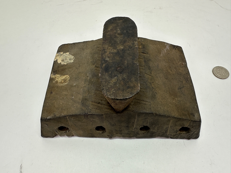 Hand Carved Wooden Indian Elephant Hand Stamp 5.5'W x 3.5'D x 7.75'H [Photo 15]