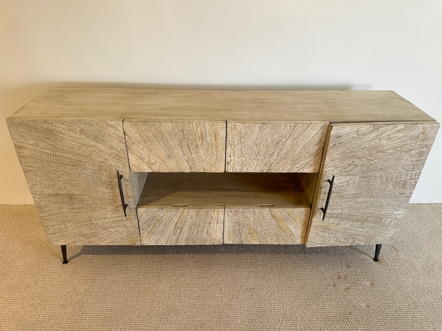 Parker House Crossings Monaco 69' TV Console Cabinet 34H [Photo 4]