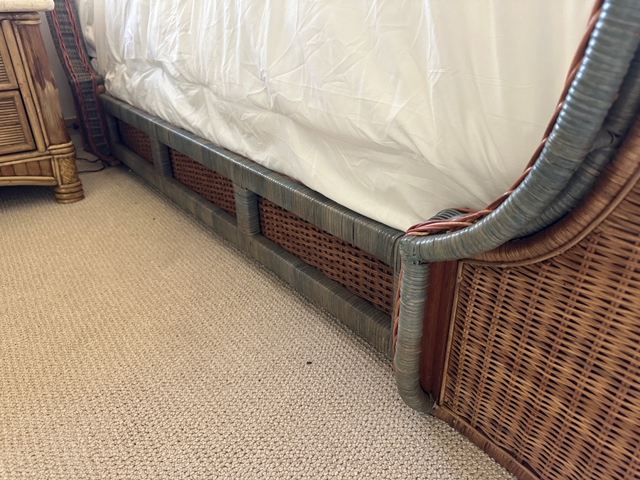 French Grange Art Deco Wicker Sleigh Bed 49W X 85L X 37.5H [Photo 6]