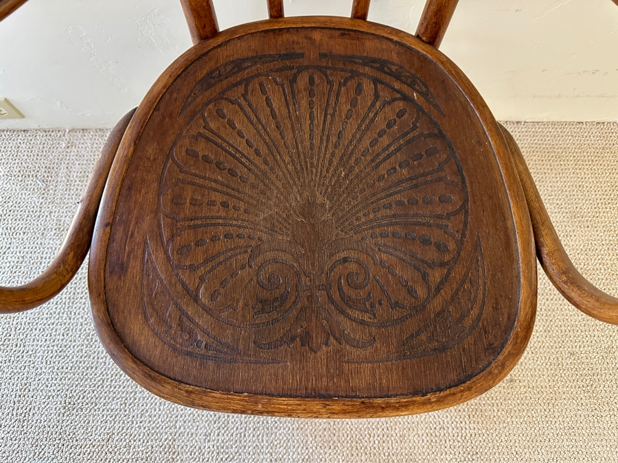 Vintage 1920s Michael Thonet Bentwood Armchair 23.25W X 24D X 34H [Photo 7]