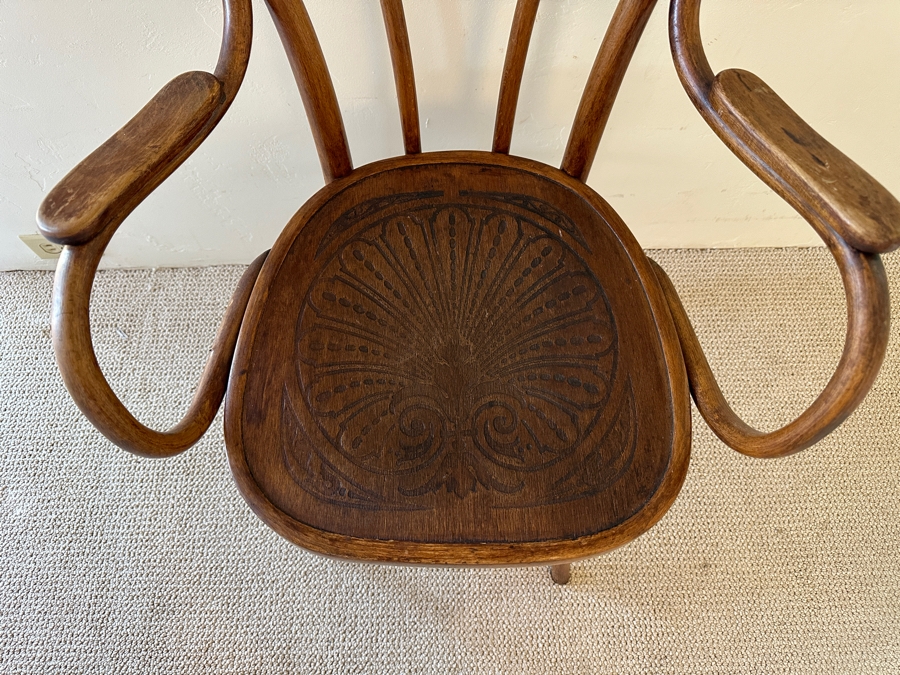 Vintage 1920s Michael Thonet Bentwood Armchair 23.25W X 24D X 34H [Photo 6]