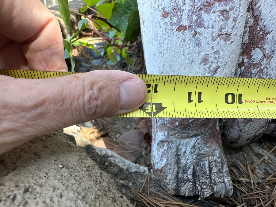 Carved Wooden Monkey Sculpture Base For A Table Garden Decor 12W X 11D X 18H [Photo 5]