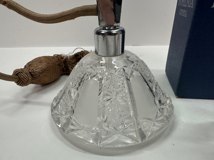 Just Added - Vintage Bohemia Crystal Perfume Bottle And New Bohemia Crystal Vase With Box Made In Czech Republic 4H [Photo 3]