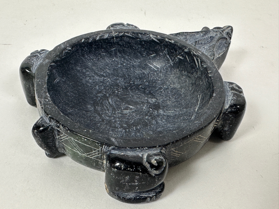 Just Added - Vintage Chinese Carved Black Stone Turtle Box With Writing On Top 262g [Photo 12]
