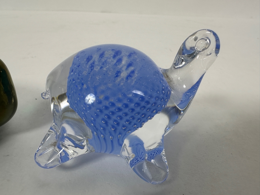 Just Added - (L) Robert Held Hand Made Art Glass Turtle Made In Canada And (R) Handmade Swedish Art Glass Turtle By Sea [Photo 5]