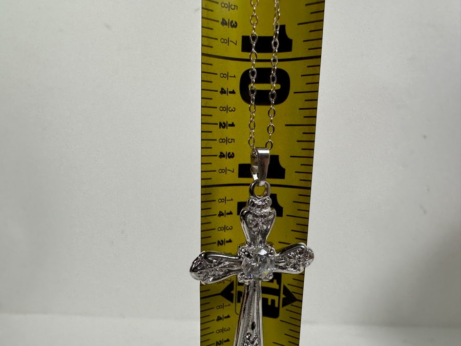 Just Added - 22' Sterling Silver Necklace With Sterling Silver Cross Pendant 5.9g [Photo 5]