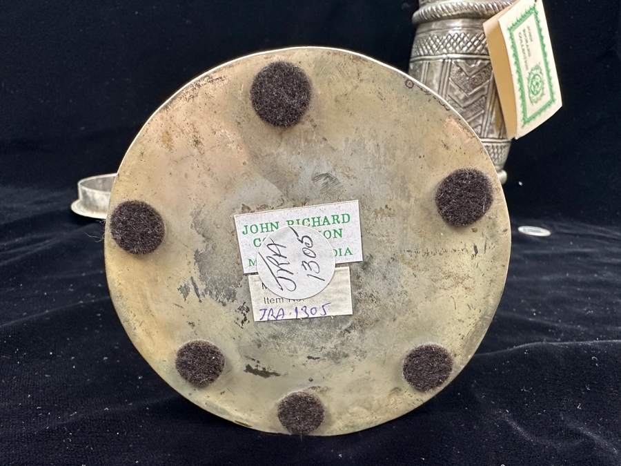 Just Added - New Pair Of John Richard Collection Metal Cannisters Made In India 9H & 11.5H [Photo 7]