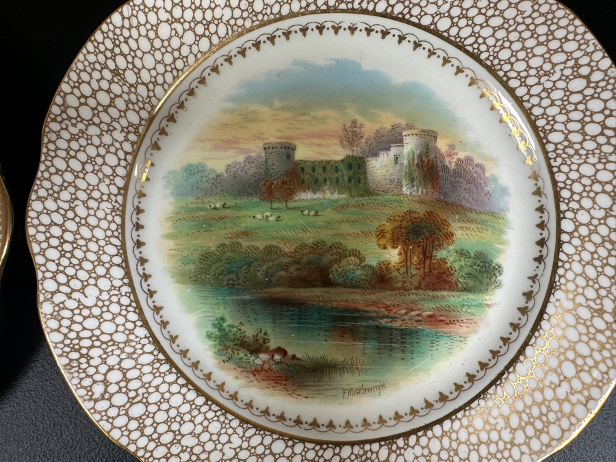Pair Of F. Micklewright Artist Signed Hand Painted Plates Of Kilchurn Castle And Bothwell Castle By Hammersley & Co England 10.5W [Photo 6]