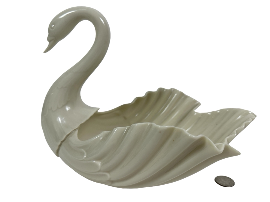 Vintage Lenox Swan Form Centerpiece Bowl 11'W X 8'H