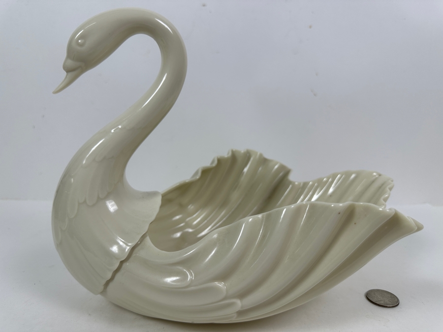 Vintage Lenox Swan Form Centerpiece Bowl 11'W X 8'H [Photo 3]