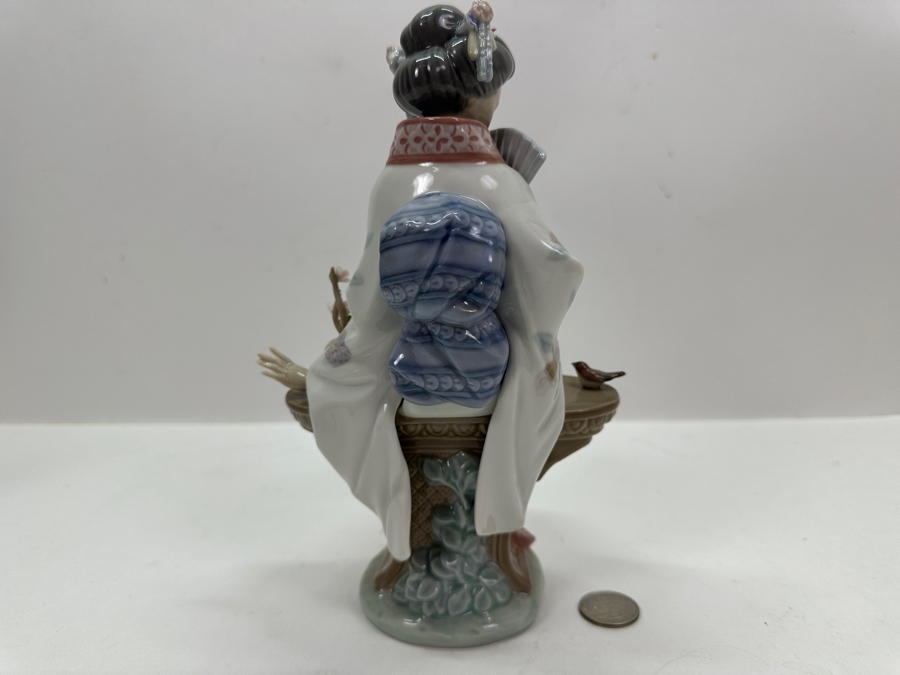 Lladro 'Nippon Lady' Porcelain Figurine #5327 9'H 1985-2001 [Photo 8]