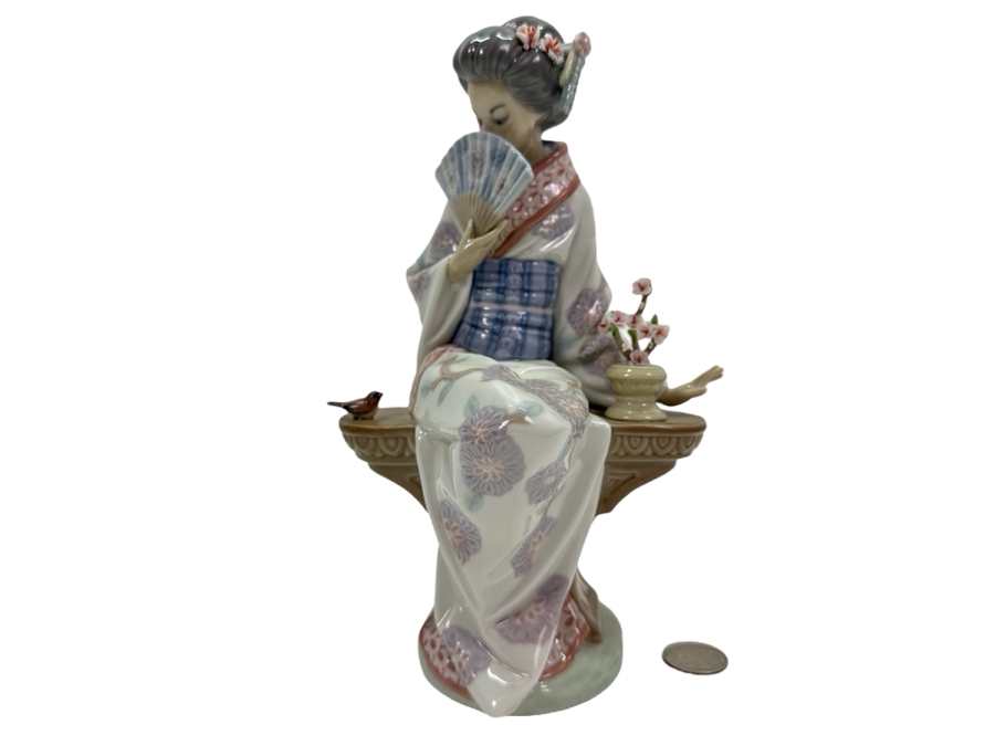 Lladro 'Nippon Lady' Porcelain Figurine #5327 9'H 1985-2001