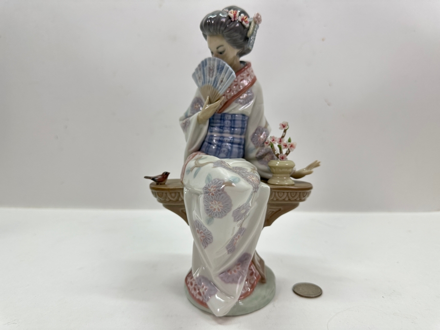 Lladro 'Nippon Lady' Porcelain Figurine #5327 9'H 1985-2001 [Photo 2]