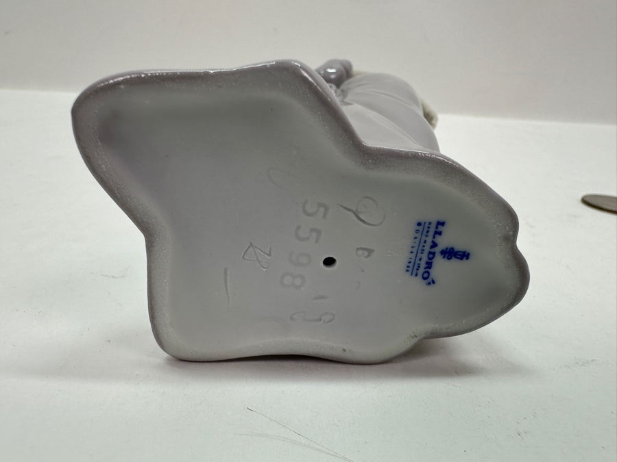 Lladro 'Bridesmaid' Porcelain Figurine #5598 8'H 1989-2007 [Photo 6]