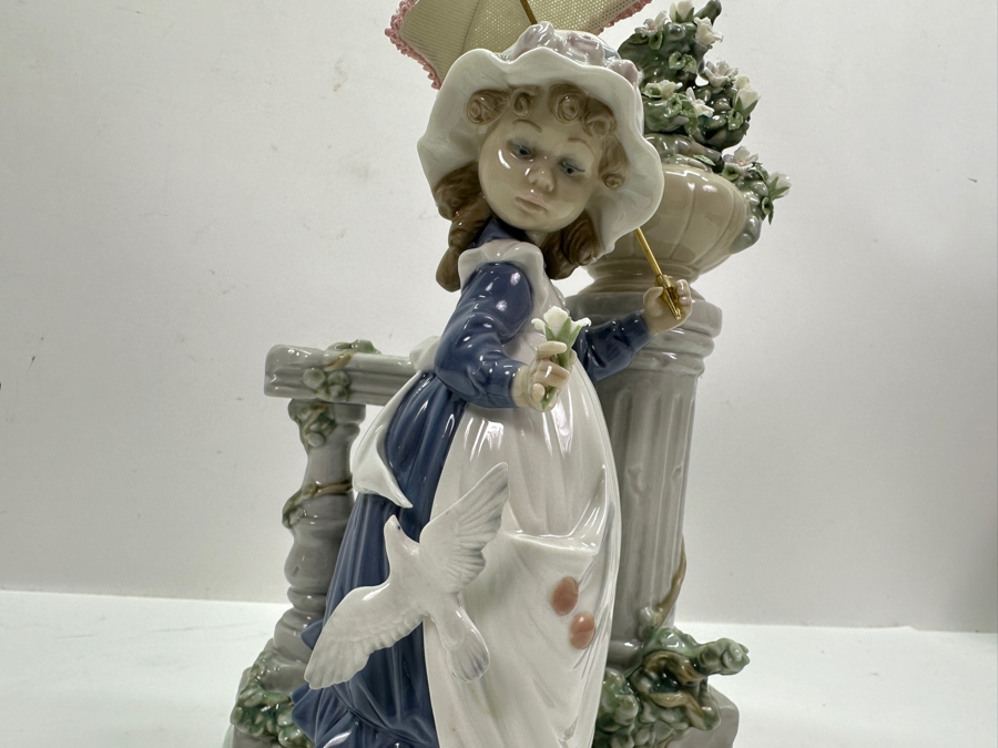 Vintage Lladro 'Glorious Spring' Porcelain Figurine #5284 11.5'H  [Photo 4]