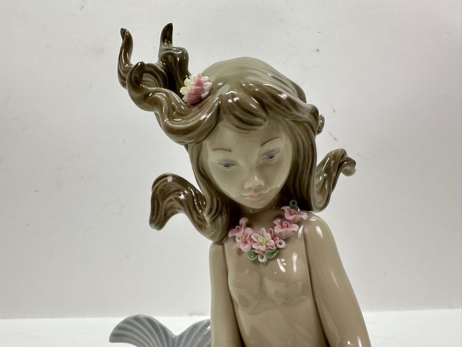Lladro 'Mirage Mermaid' Porcelain Figurine #1415 6'H $495 Retail [Photo 4]