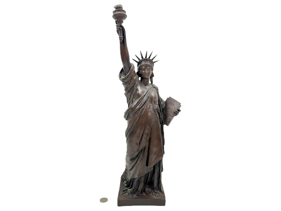 Statue Of Liberty Resin Statue By Gold Leaf Corporation 20.5'H [Photo 1]
