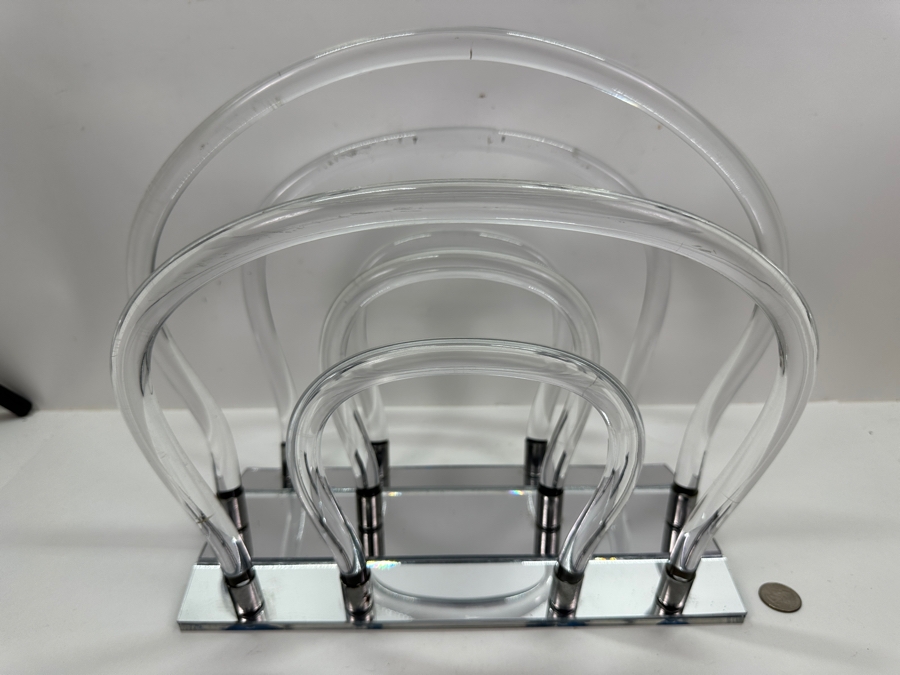 Vintage Mid-Century Modern Dorothy Thorpe Lucite And Chrome Magazine Rack 13W X 10D X 13.5H [Photo 2]