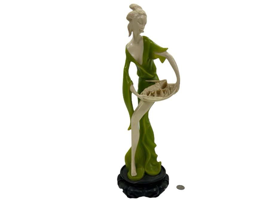 Arte Mundial Resin Chinoiserie Sculpture 19.5'H [Photo 1]