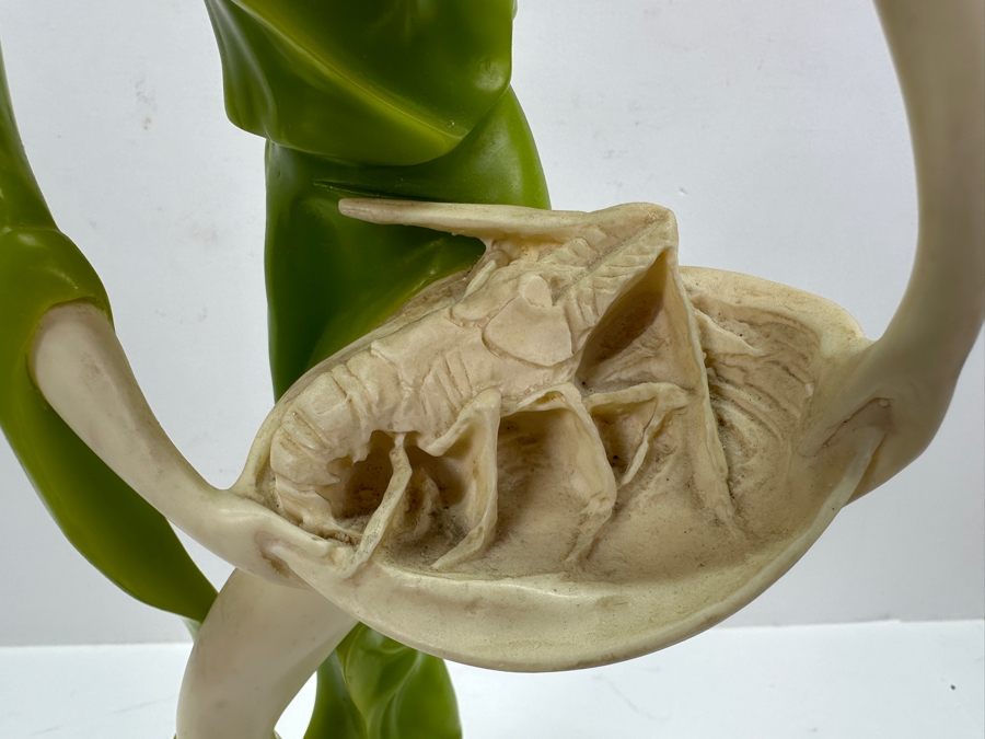 Arte Mundial Resin Chinoiserie Sculpture 19.5'H [Photo 3]