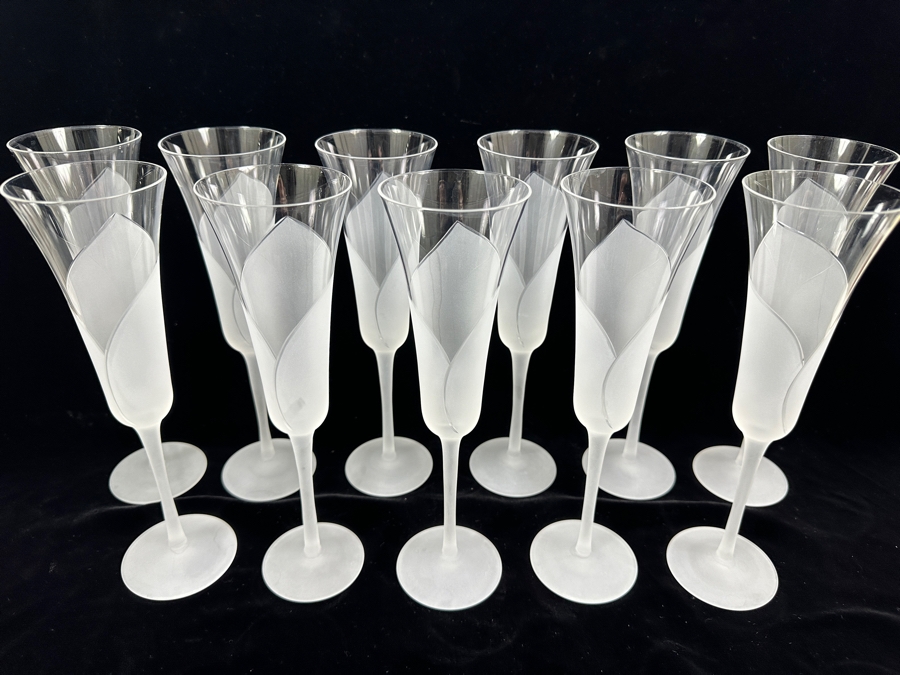 (11) Sasaki Hana Clear Frosted Lily Stemware Champagne Flutes Glasses 9 5/8H X 2.75W Replacements Value $439 [Photo 5]