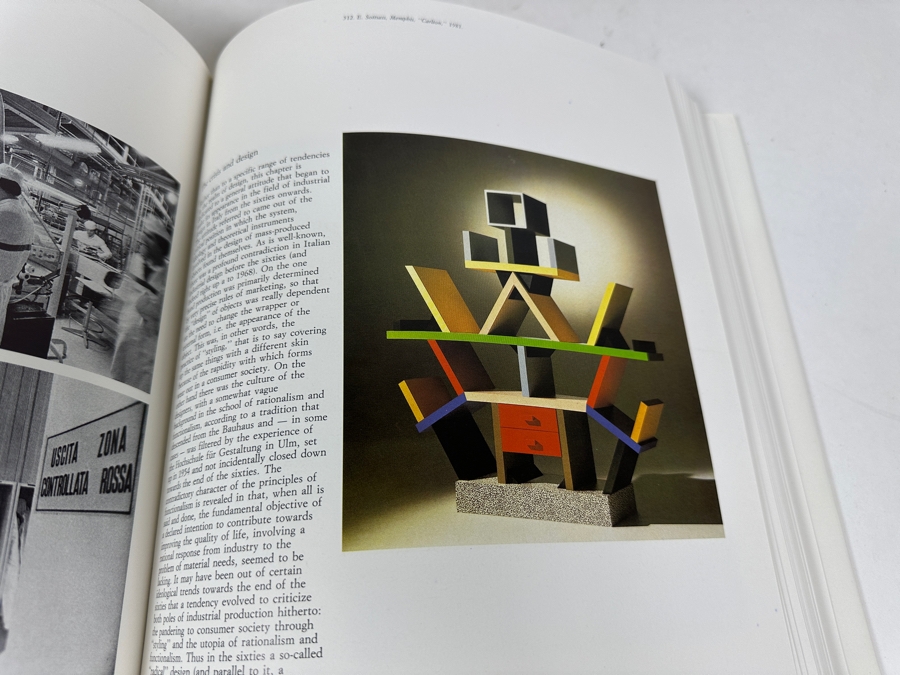 Just Added - First Edition Hardcover 4 Volume Hardcover Books Set With Slipcases: Modern Italy Images And History Of A National Identity Printed In Italy By Electa Editrice [Photo 11]