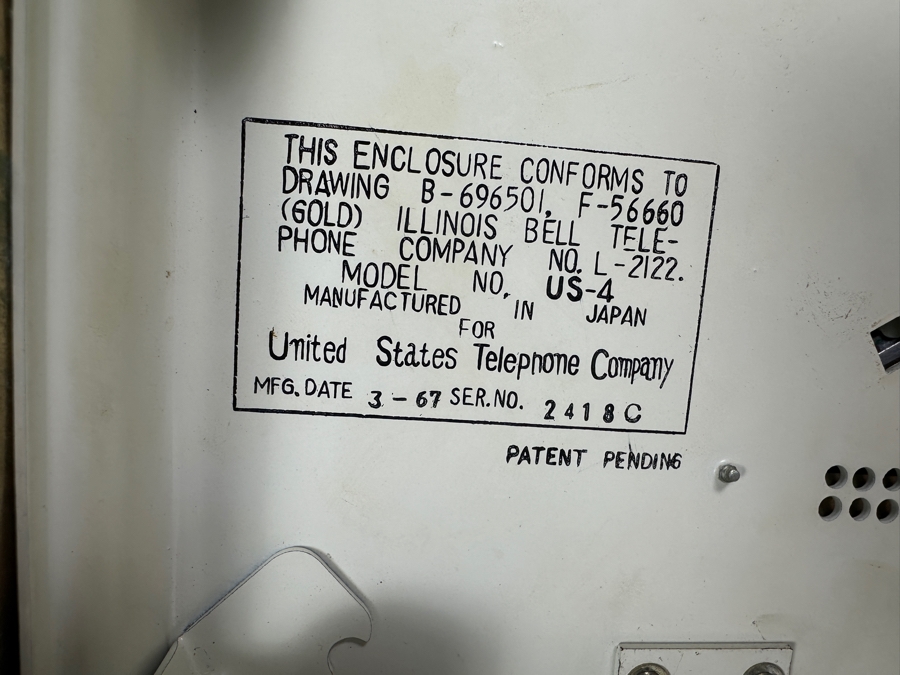 Vintage 1967 United States Telephone Company Brass Rotary Phone US-4 Model From Illinois Bell 10W X 9H [Photo 13]