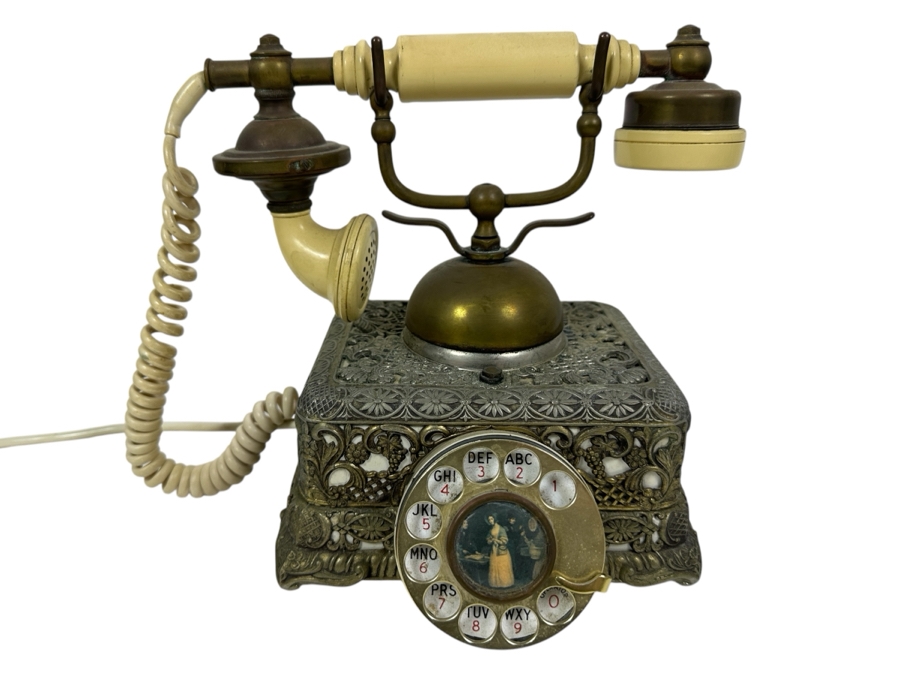 Vintage 1967 United States Telephone Company Brass Rotary Phone US-4 Model From Illinois Bell 10W X 9H [Photo 1]