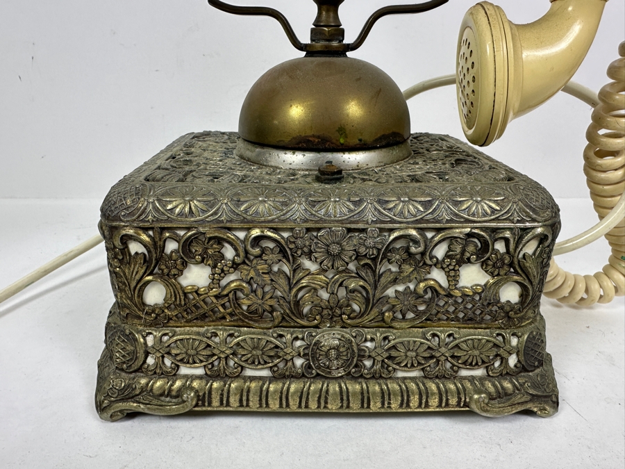 Vintage 1967 United States Telephone Company Brass Rotary Phone US-4 Model From Illinois Bell 10W X 9H [Photo 9]