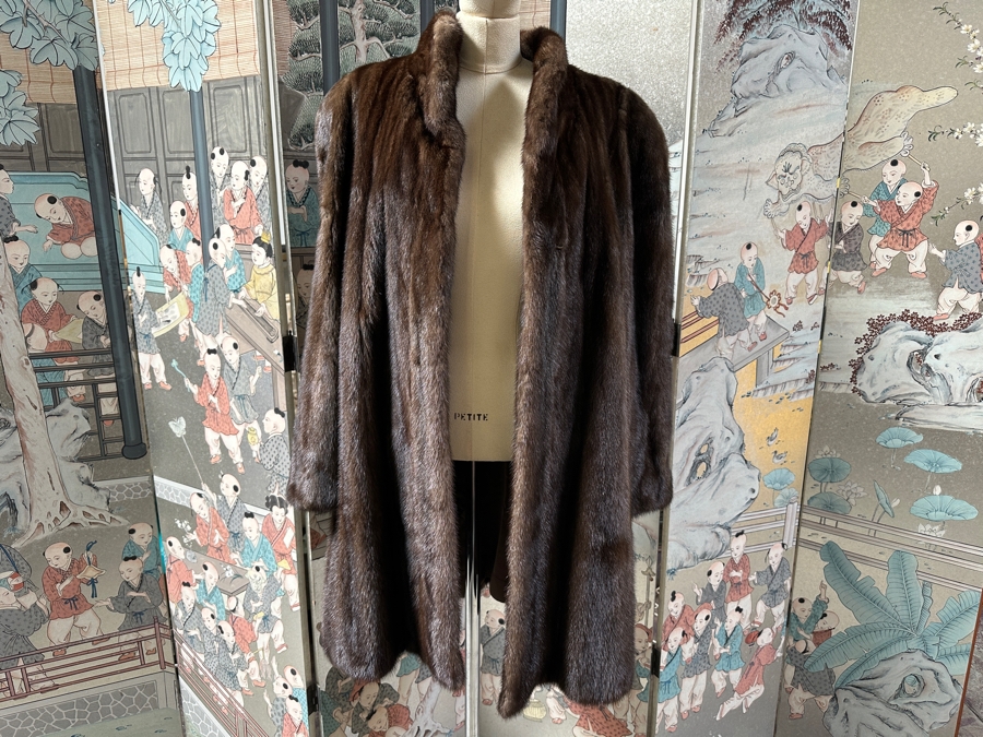 Just Added - Mink Coat (25'L Arm Length, 33'L Jacket Length) [Photo 2]