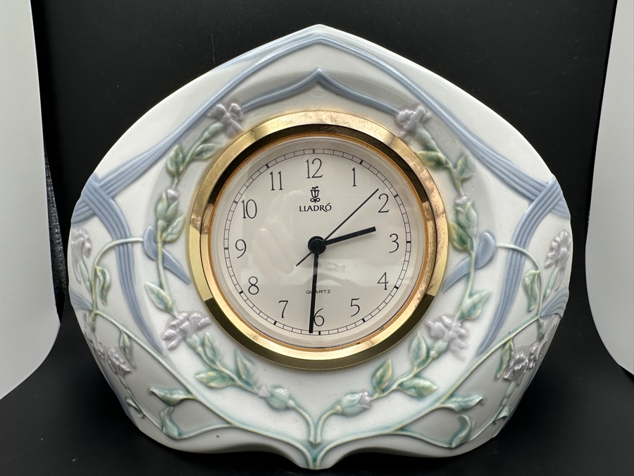 Lladro Porcelain Segovia Clock 8W X 5.5H [Photo 2]