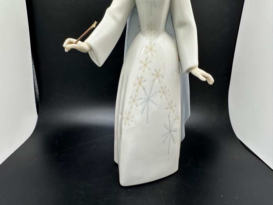 Vintage Lladro 'Fairy Godmother' Porcelain Figurine #4595 10.75'H 1969-1994 [Photo 4]
